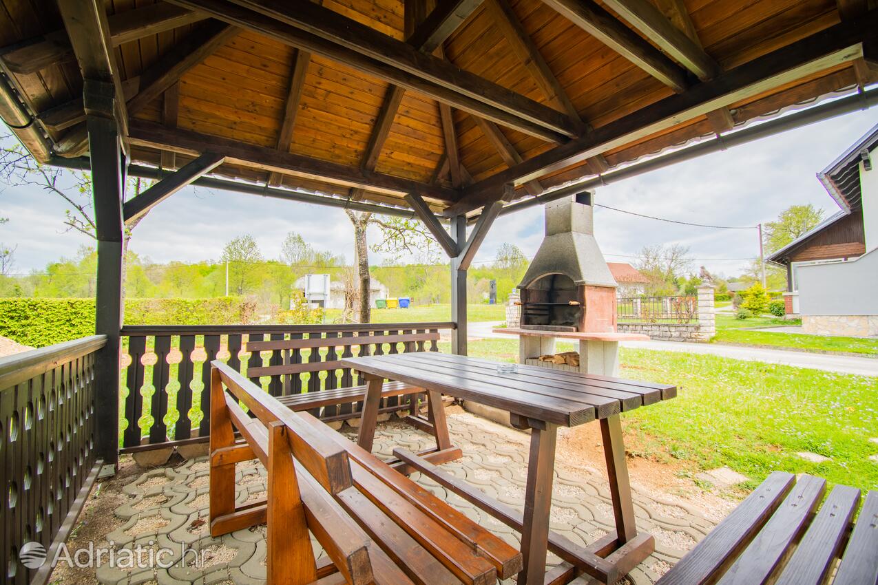 Apartments for families with children Lipovača, Plitvice - 19450