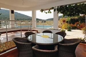 3-Zimmer-Haus Vinisce 3-Zimmer-Haus Vinisce, Trogir (K-19451)