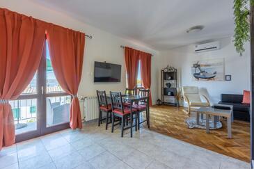 Apartments with parking space Selce, Crikvenica - 19455