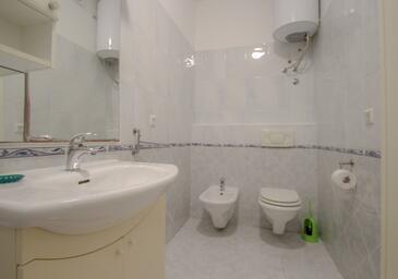 Apartments with terrace Novigrad, Istria