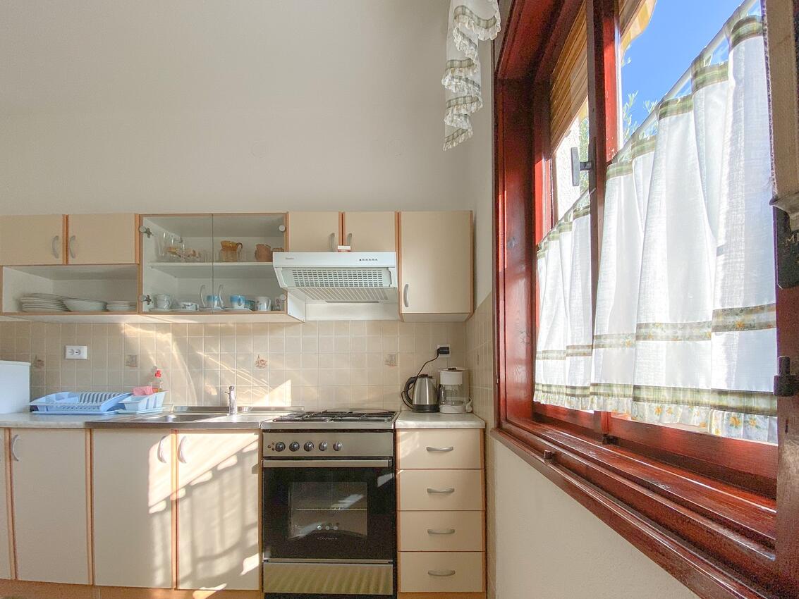 A-19475-a - Alloggi privati - Appartamenti accanto al mare Novigrad