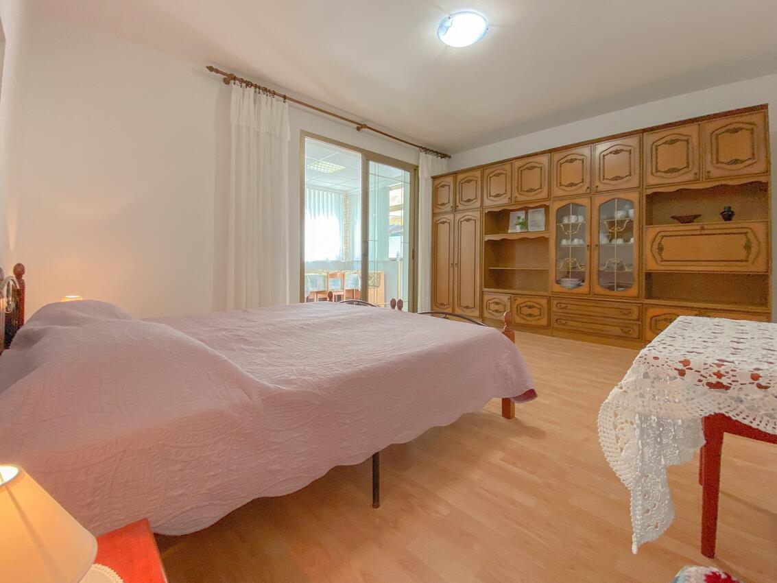 A-19475-c - Alloggi privati - Appartamenti accanto al mare Novigrad