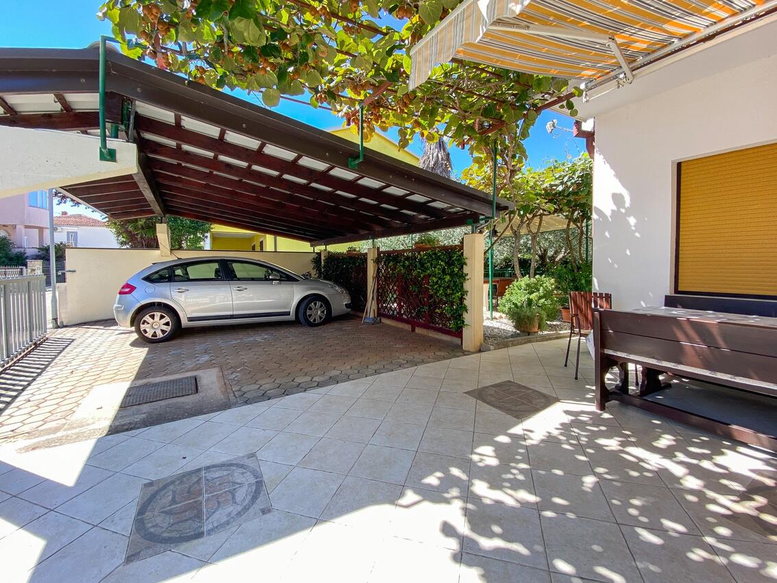 A-19475-c - Alloggi privati - Appartamenti accanto al mare Novigrad