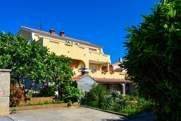Apartments with parking space Kornić, Krk - 19478 Adriatic.hr