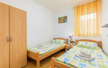 Apartmány s parkoviskom Fažana - 19494