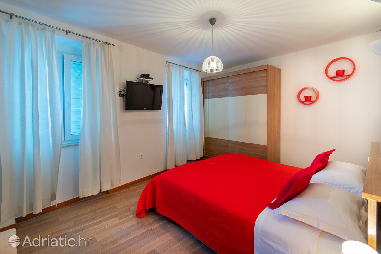 Apartments and rooms by the sea Zadar - 19509