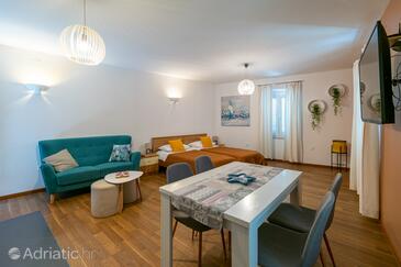 Apartments and rooms by the sea Zadar - 19509