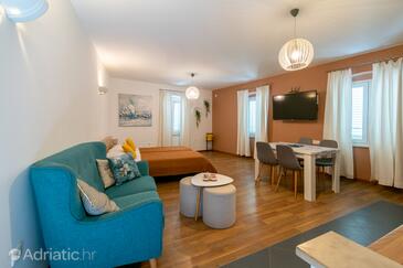 Apartments and rooms by the sea Zadar - 19509