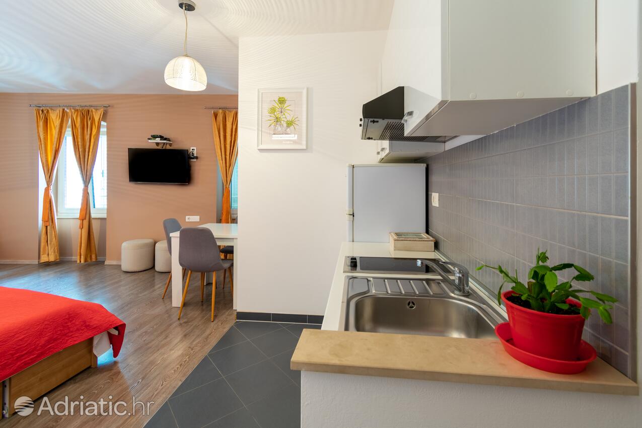 Apartments and rooms by the sea Zadar - 19509