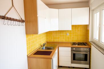 Ferienwohnungen mit Parkplatz Baska, Krk - 19512