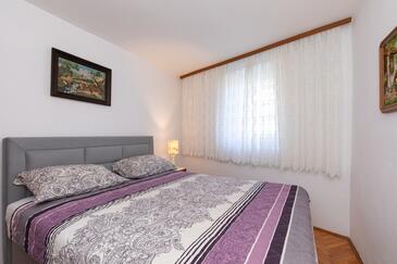 Tweekamerappartement Baska, Krk (A-19517-a)