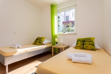 Apartmani s parkingom Baška, Krk - 19523