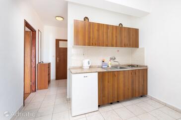 Apartments by the sea Arbanija, Čiovo - 19527