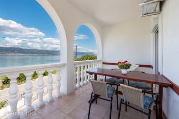 Apartments by the sea Arbanija, Čiovo - 19527