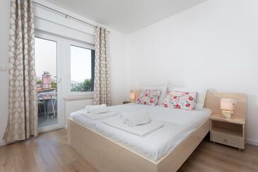 Apartamente cu parcare Baska, Krk - 19529