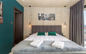 Luxusvilla mit Pool Baska, Krk - 19533