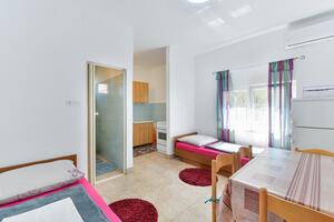 1-Zimmer-Ferienwohnung Nin 1-Zimmer-Ferienwohnung Nin, Zadar (A-19555-a)