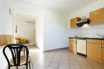 Apartments with parking space Jezera, Murter - 19561