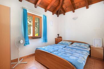 Ház családok részére medencével Postira, Brac - 19563