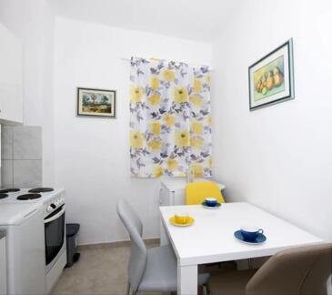 Apartments with WiFi Split - 19573
