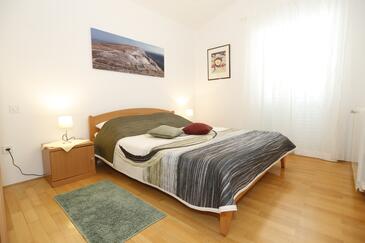 Apartmaji s parkingom Baška, Krk - 19581