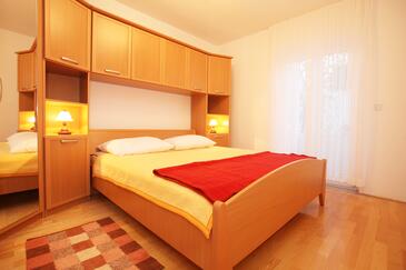 Appartements avec parking Baska, Krk - 19581