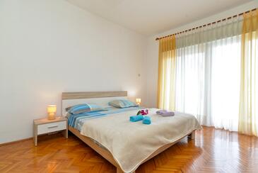 Family-friendly apartments with swimming pool Fažana - 19595