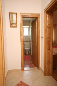 Apartamentos com varanda Jelsa, Dalmácia Central