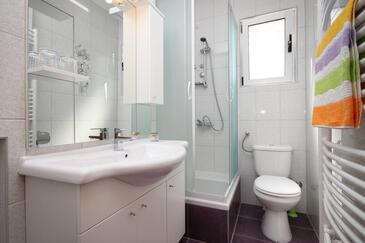 Apartamentos com varanda Jelsa, Dalmácia Central