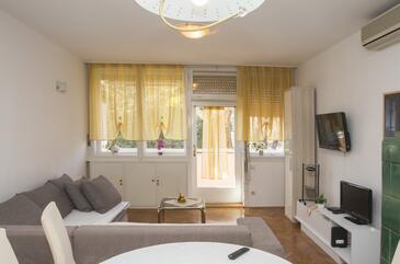 Апартаменты с парковкой Сплит - Split - 19627