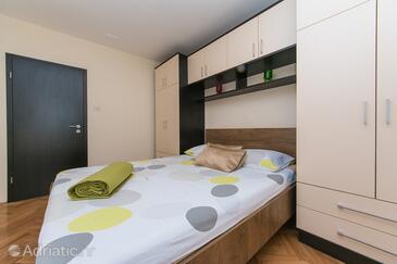 Apartamentos con parking Makarska - 19637