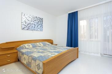 Ferienwohnungen mit Parkplatz Podstrana, Split - 19638