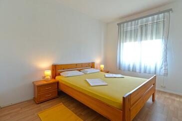 Apartmani s parkingom Štinjan, Pula - 19643