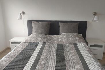 Appartamenti accanto al mare Pasman - 19658