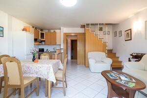 2-Zimmer-Ferienwohnung Baska 2-Zimmer-Ferienwohnung Baska, Krk (A-19675-a)