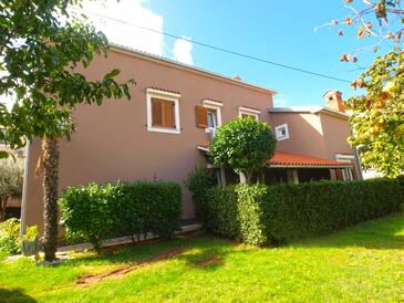 Apartments with parking space Medulin - 19686 Adriatic.hr