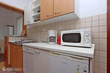 Apartments and rooms by the sea Banjol, Rab - 19692