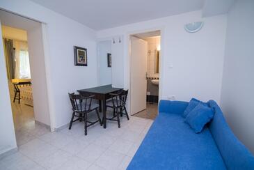 Apartments with parking space Mali Lošinj, Lošinj - 19706