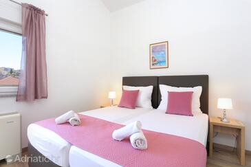 Appartementen met parkeerplaats Okrug Gornji, Ciovo - 19711