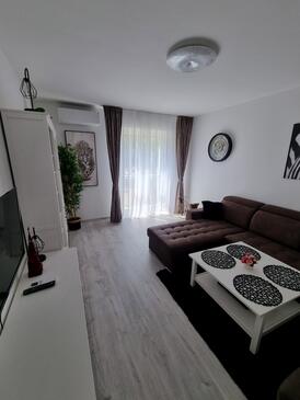 Apartments with WiFi Zadar - 19714