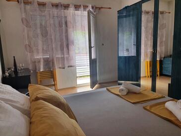 Apartmanok parkolóhellyel Senj - 19751