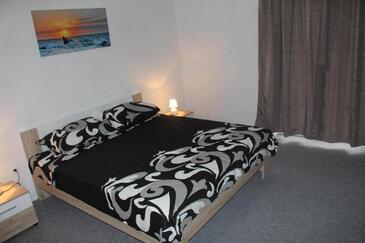 Apartmanok családok részére medencével Bibinje, Zadar - 19774