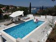 Family-friendly apartments with swimming pools Rogač, Šolta - 19809