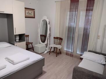 Apartments by the sea Kaštel Stari, Kaštela - 19810