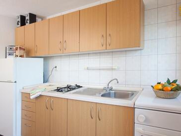 Nyaralóház elszigetelt helyen Zivogosce - Mala Duba, Makarska - 19811