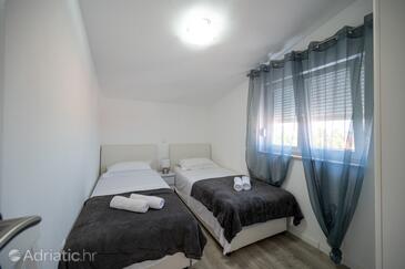 Apartmanok parkolóhellyel Zadar - 19830