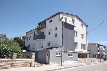 Accommodation Croatia - apartments, houses and rooms Apartments with parking space Zadar - 19830 Adriatic.hr