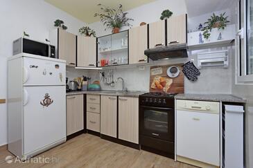 Apartments by the sea Punat, Krk - 19831