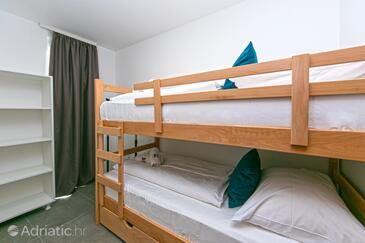 Apartmanok a tenger mellett medencével Brela, Makarska - 19834