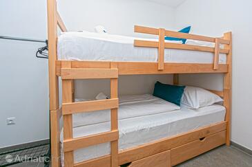 Apartamentos junto al mar con piscina Brela, Makarska - 19834